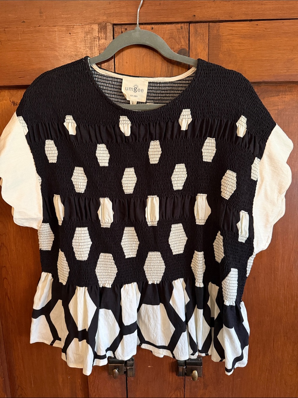 Umgee Black & White Smocked Peplum Tunic Top